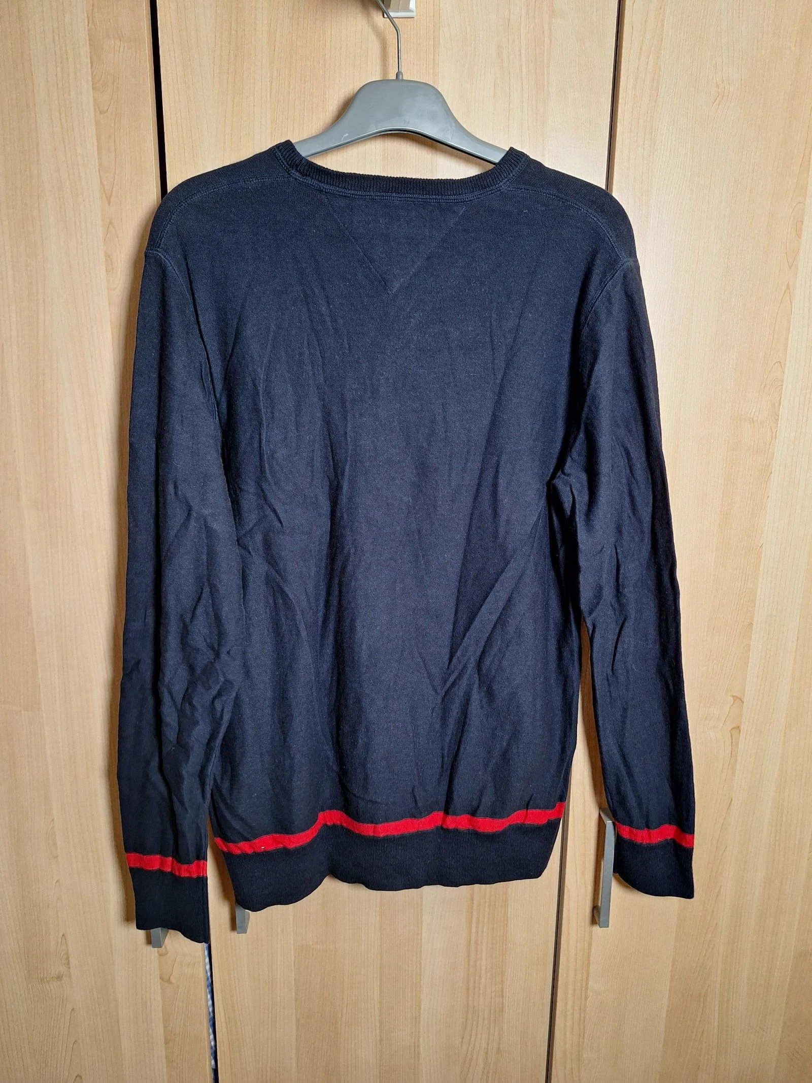 Blusa Tommy Hilfiger azul-marinha tamanho M gola redonda bordada em vermelho – photo 3